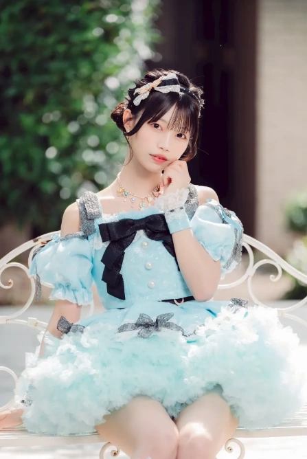 Image from Aya Natsume